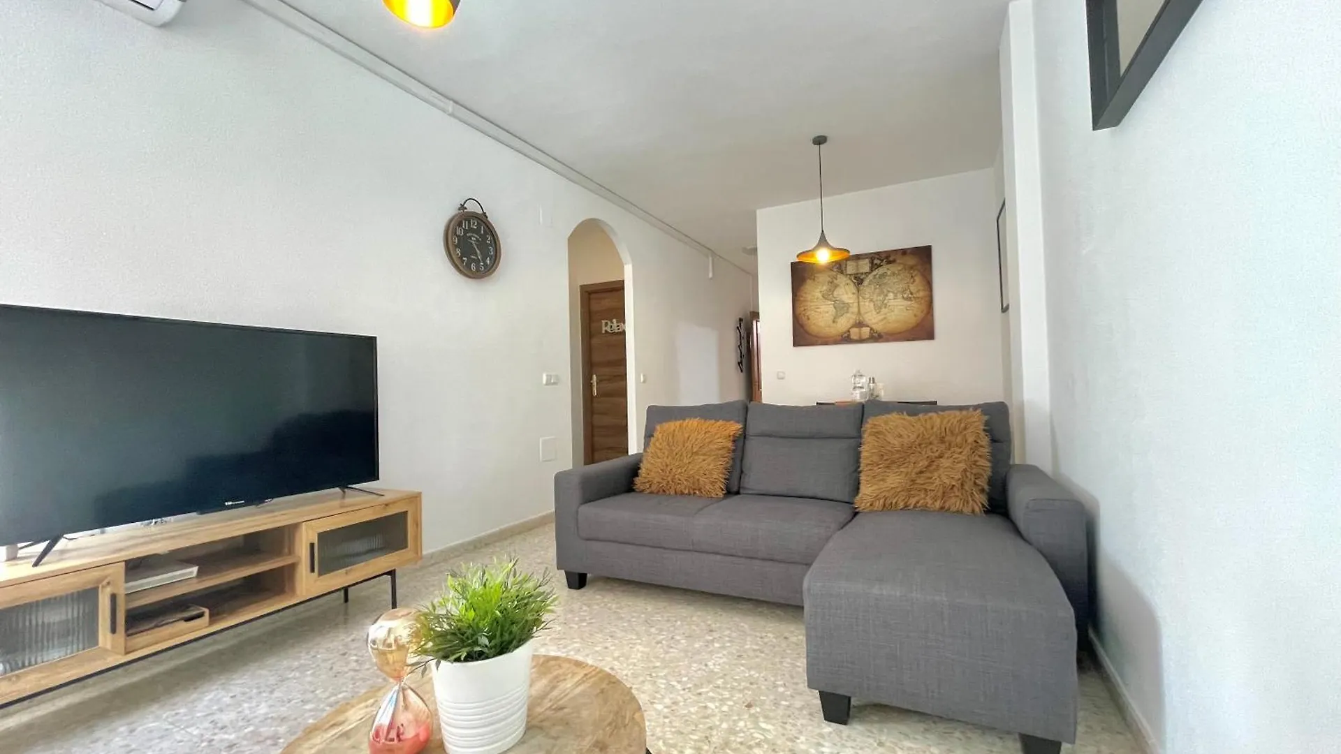Centrico 2 Dormitorios Con Parking En La Trinidad Málaga Spanien
